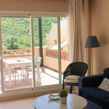 Beautiful Flat Close To The Beaches Marbella