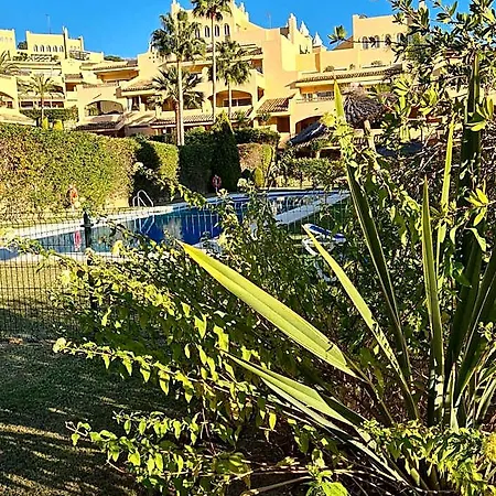 Beautiful Flat Close To The Beaches شقة
