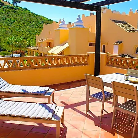 Beautiful Flat Close To The Beaches شقة