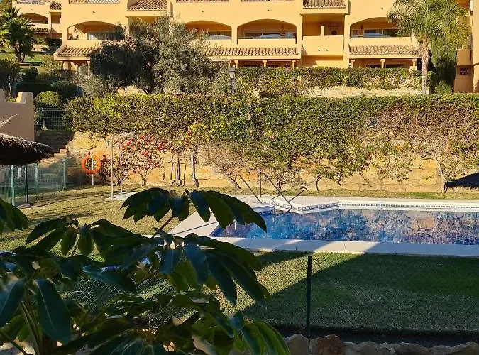 Beautiful Flat Close To The Beaches * マルベーリャ