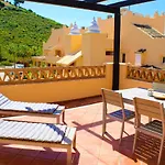 Beautiful Flat Close To The Beaches