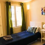 Beautiful Flat Close To The Beaches 아파트