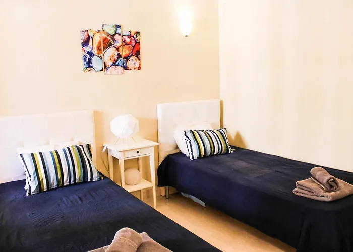 Beautiful Flat Close To The Beaches 马尔韦利亚